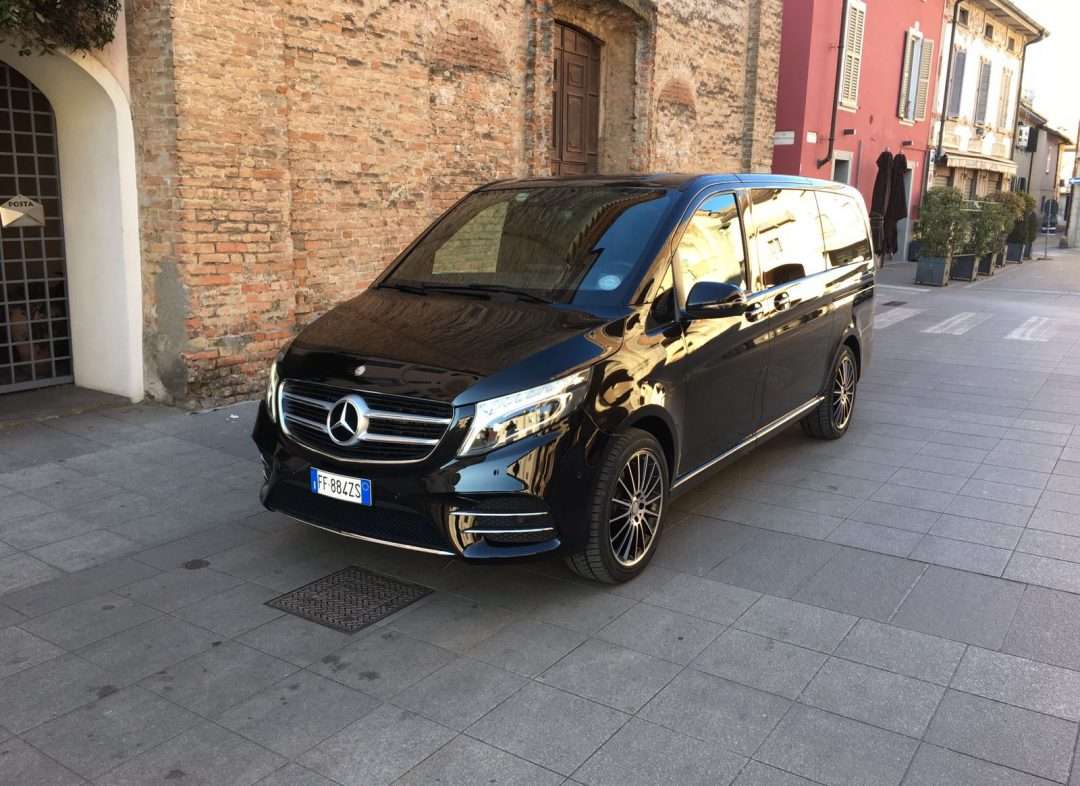 Mercedes-benz Classe V 250, Luxury interior and premium comfort, only from limousine service milan