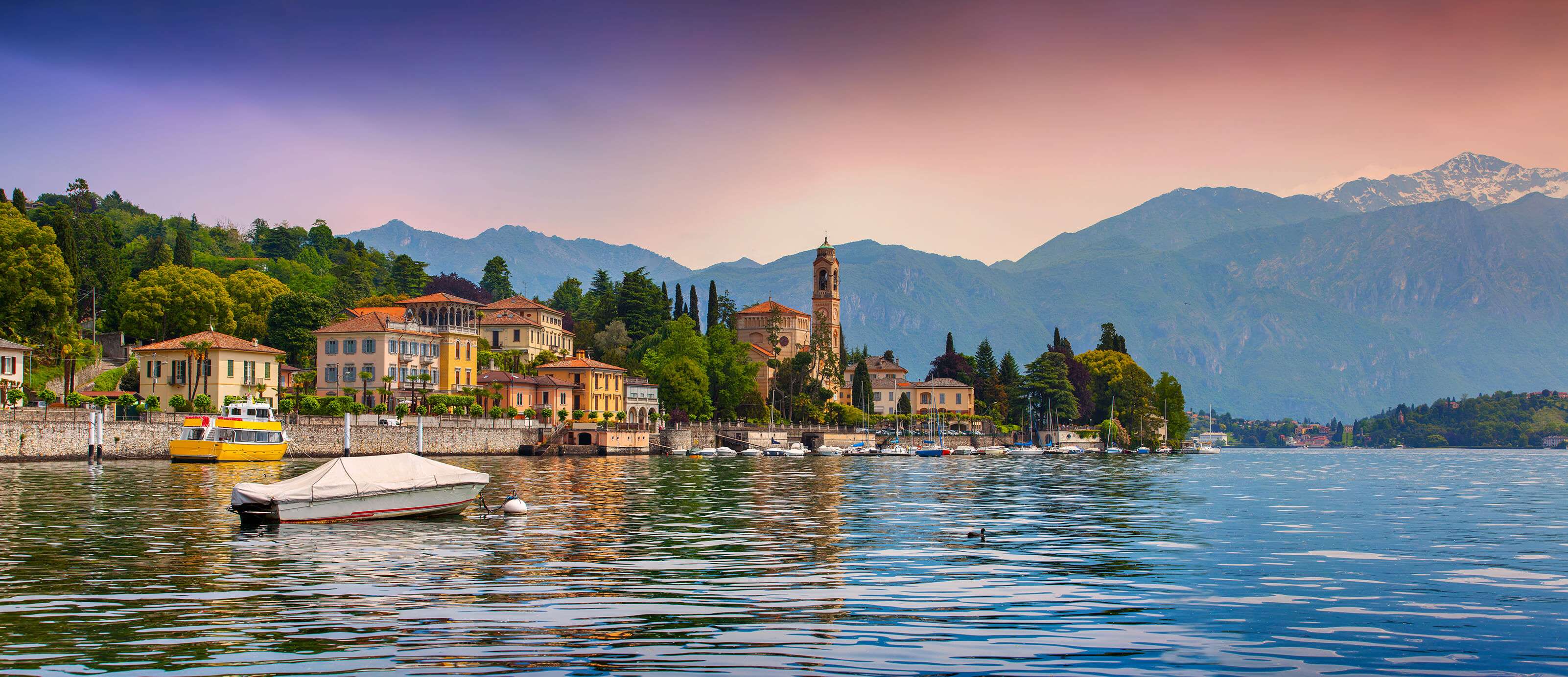 luxury and modern limousine milano tour servis